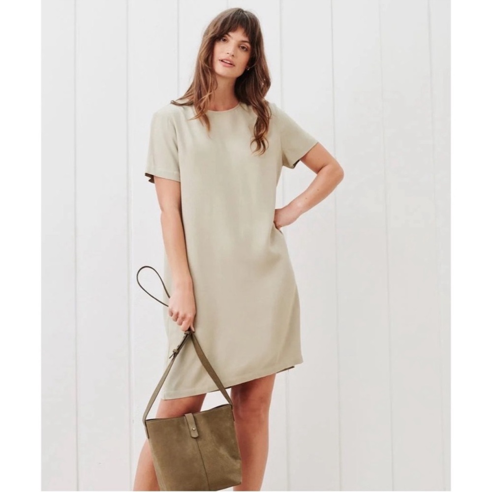 Jenni Kayne Palmer Crepe T-Shirt Dress in Willow Size Medium